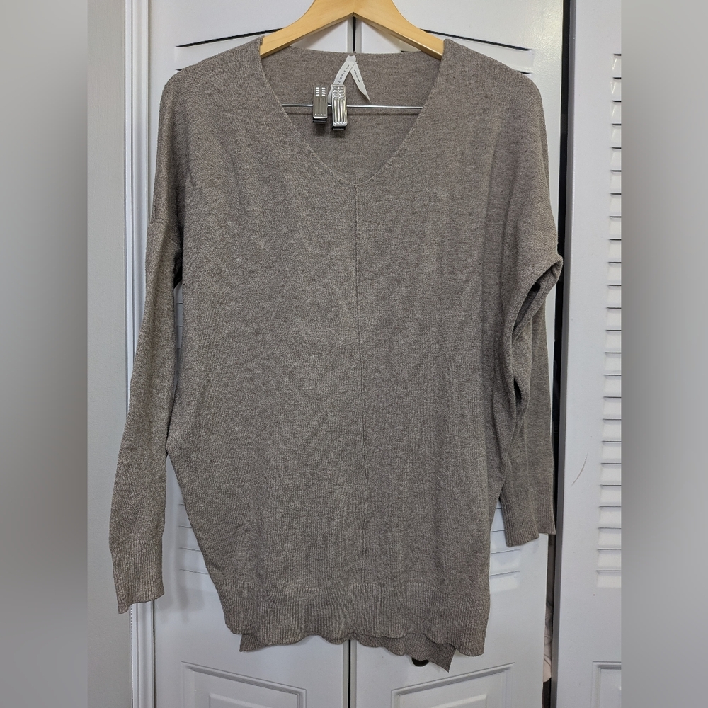 Dreamers V-Neck Sweater - Taupe